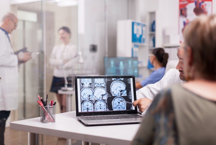 Searching for Best Indian Neurologist Near Me - Dr Praveen Gupta